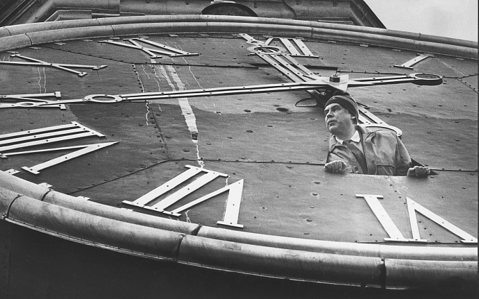 Понедельник начинается в субботу